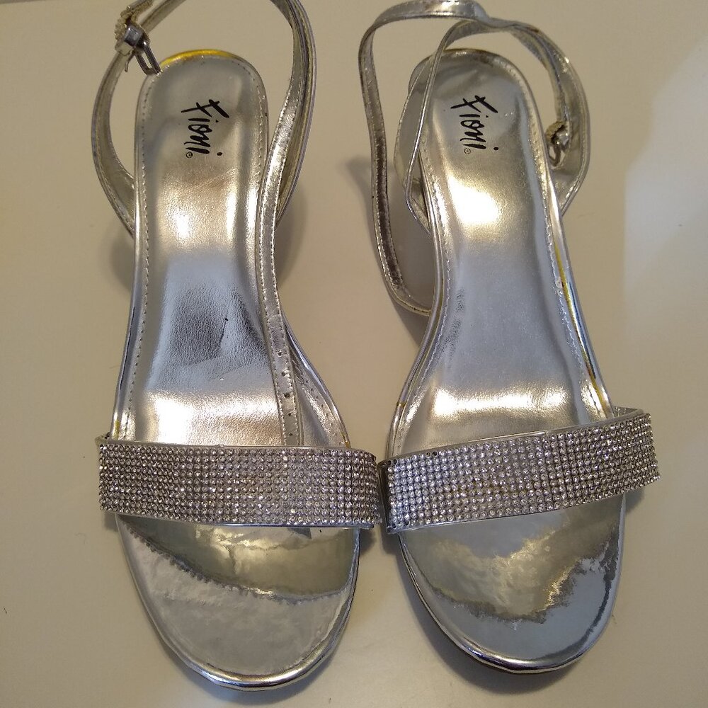 Fioni silver strappy heels